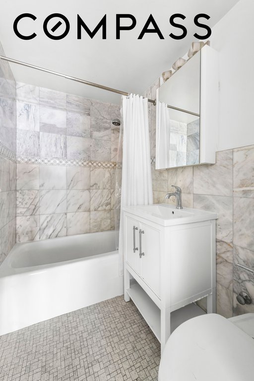 35 East 38th Street, Unit 12B photo 5
