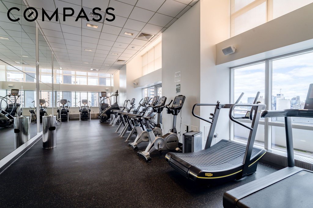 350 West 42nd Street, Unit 37D photo 14