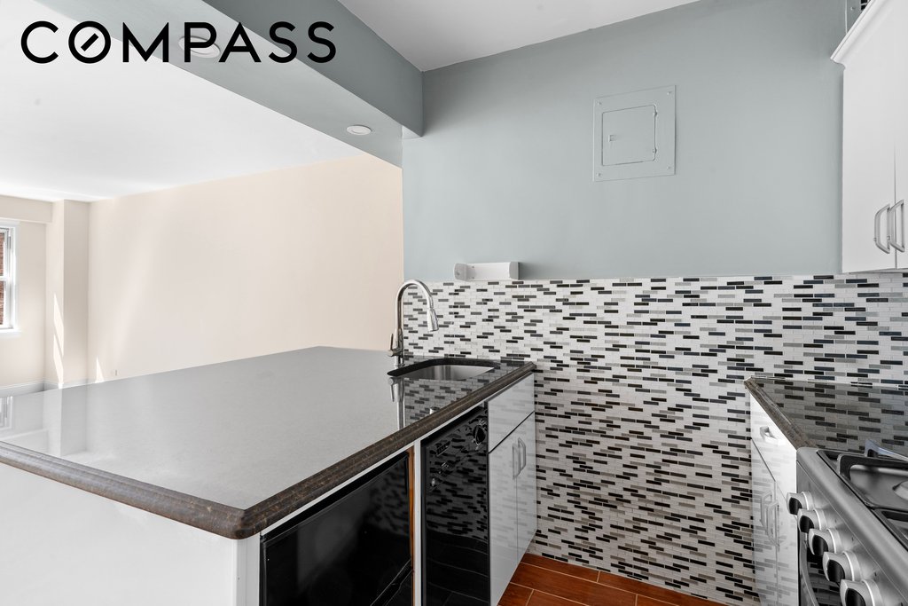 101 West 12th Street, Unit 3E photo 5