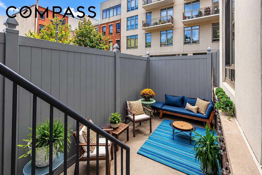 315 Gates Avenue, Unit 1F photo 6