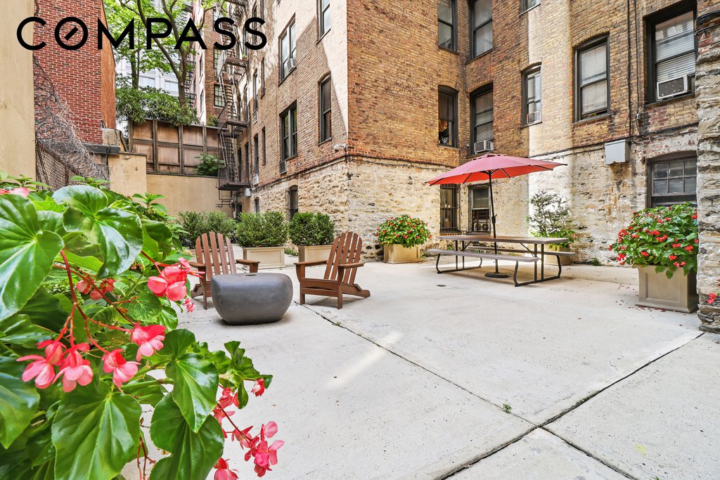 230 East 71st Street, Unit 2B photo 8