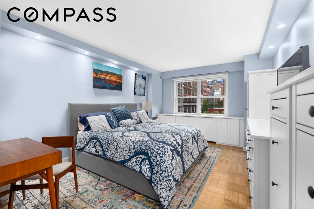101 West 12th Street, Unit 5K photo 8