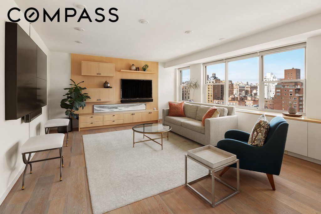 150 East 61st Street, Unit 16D photo 3