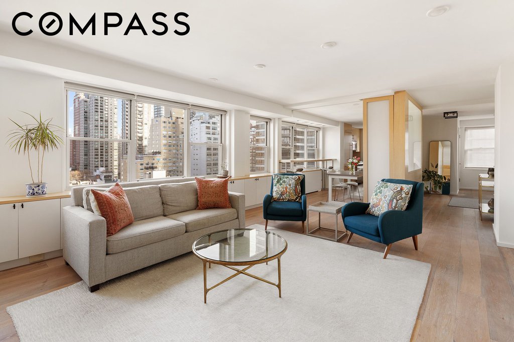 150 East 61st Street, Unit 16D photo 4
