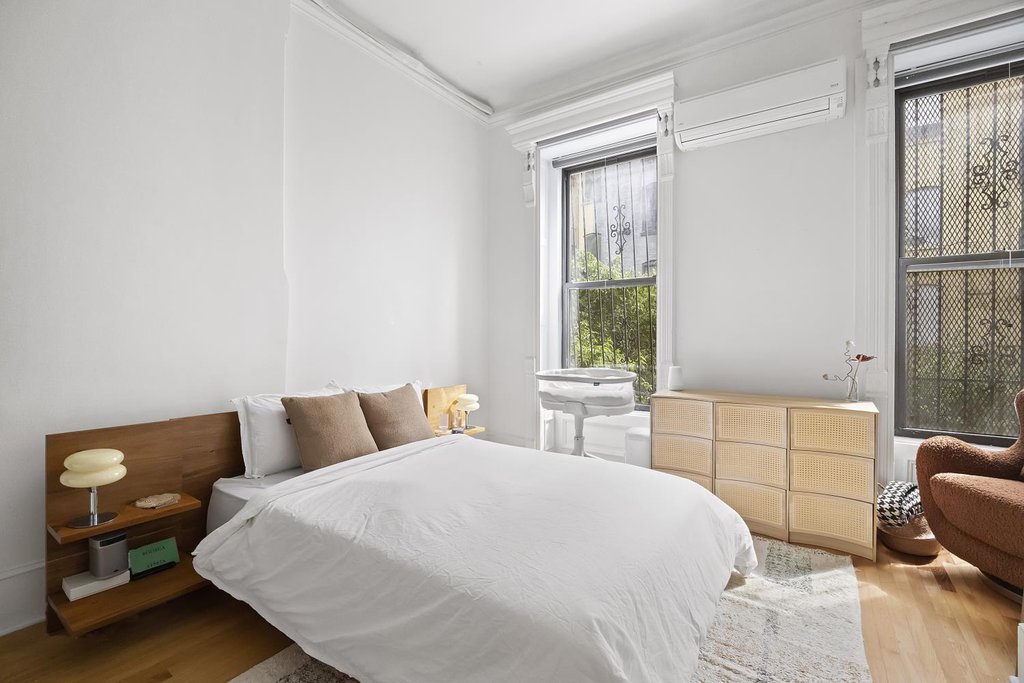24 West 126th Street – For Sale photo 4