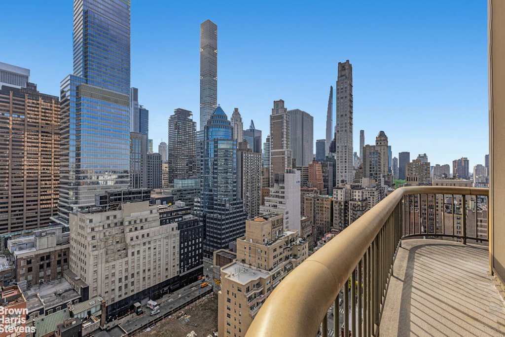167 East 61st Street, Unit 26B