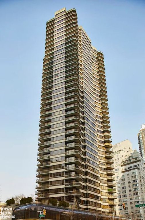 167 East 61st Street, Unit 26B photo 3