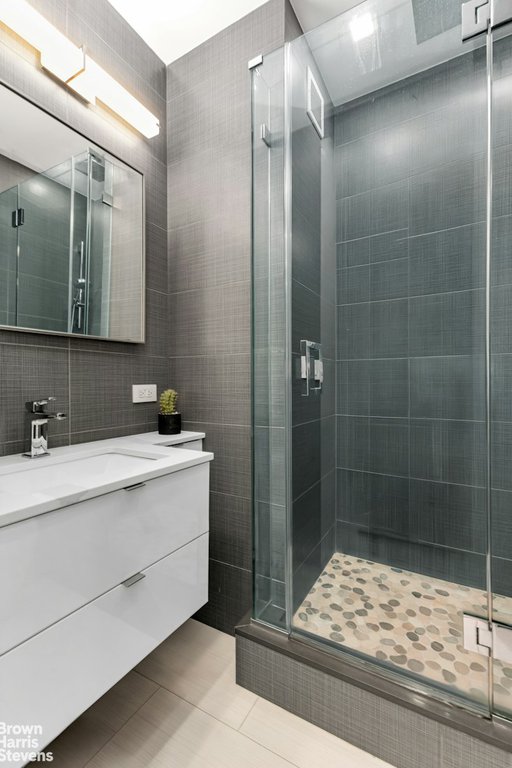 167 East 61st Street, Unit 26B photo 11