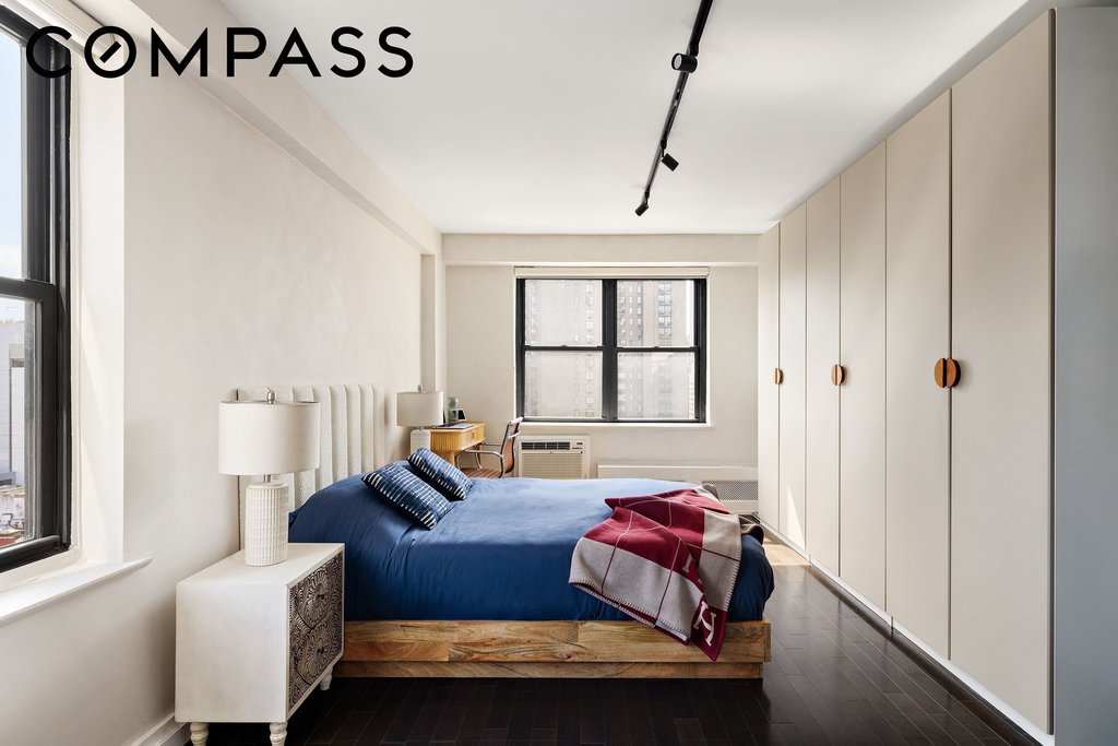 399 East 72nd Street, Unit 16H photo 7