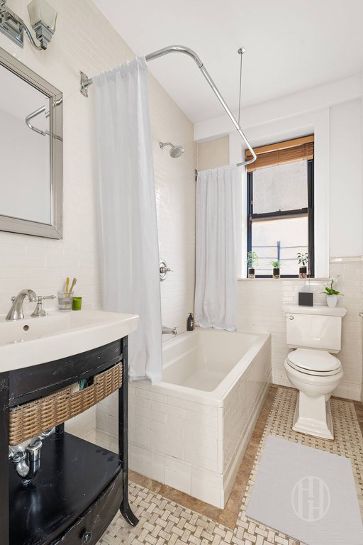 375 Riverside Drive, Unit 7/F photo 8