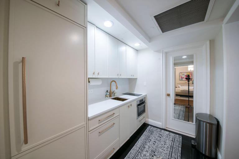160 Central Park South, Unit 1218 photo 6