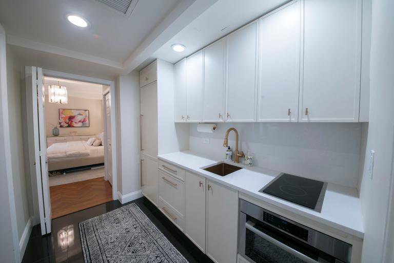 160 Central Park South, Unit 1218 photo 4