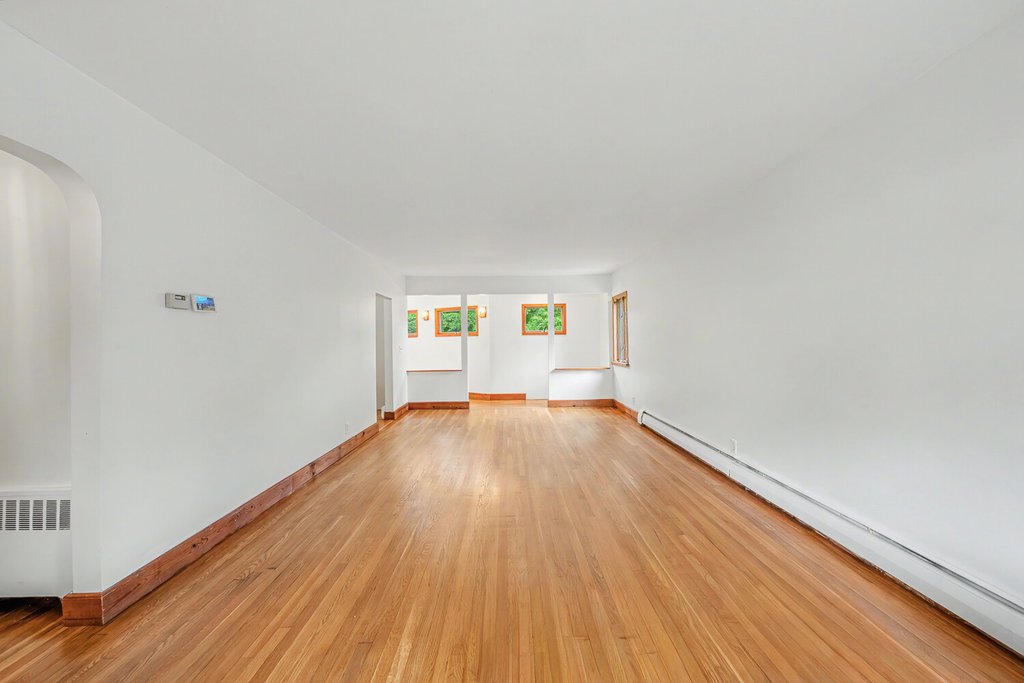 146-45 Thirteenth Avenue – For Sale photo 8
