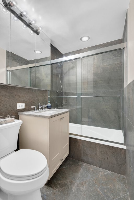 314 West 56th Street, Unit 2A photo 5