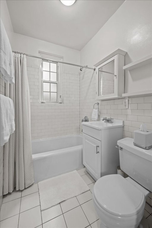 1125 Lorimer Street, Unit 2J photo 8