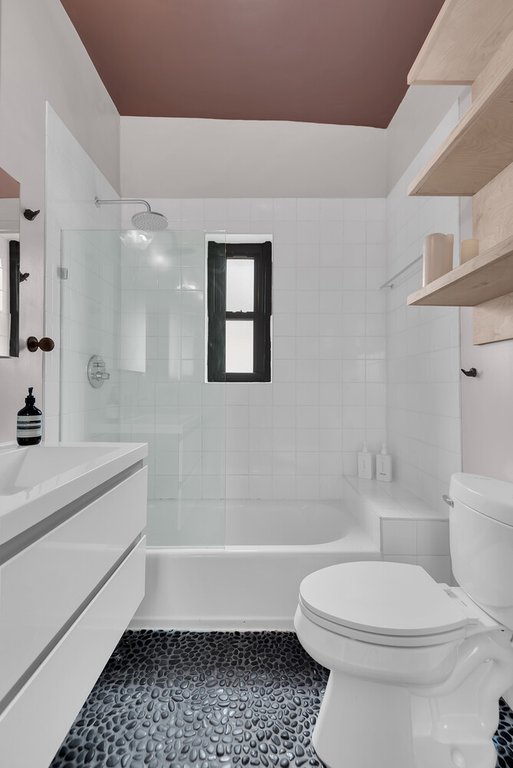 305 East 4th Street, Unit 5 photo 6