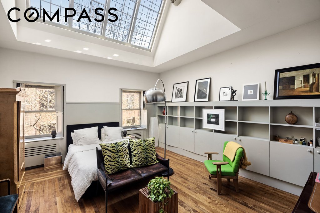 31 West 9th Street – For Sale photo 5