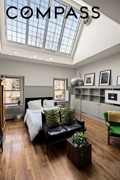31 West 9th Street – For Sale photo 6