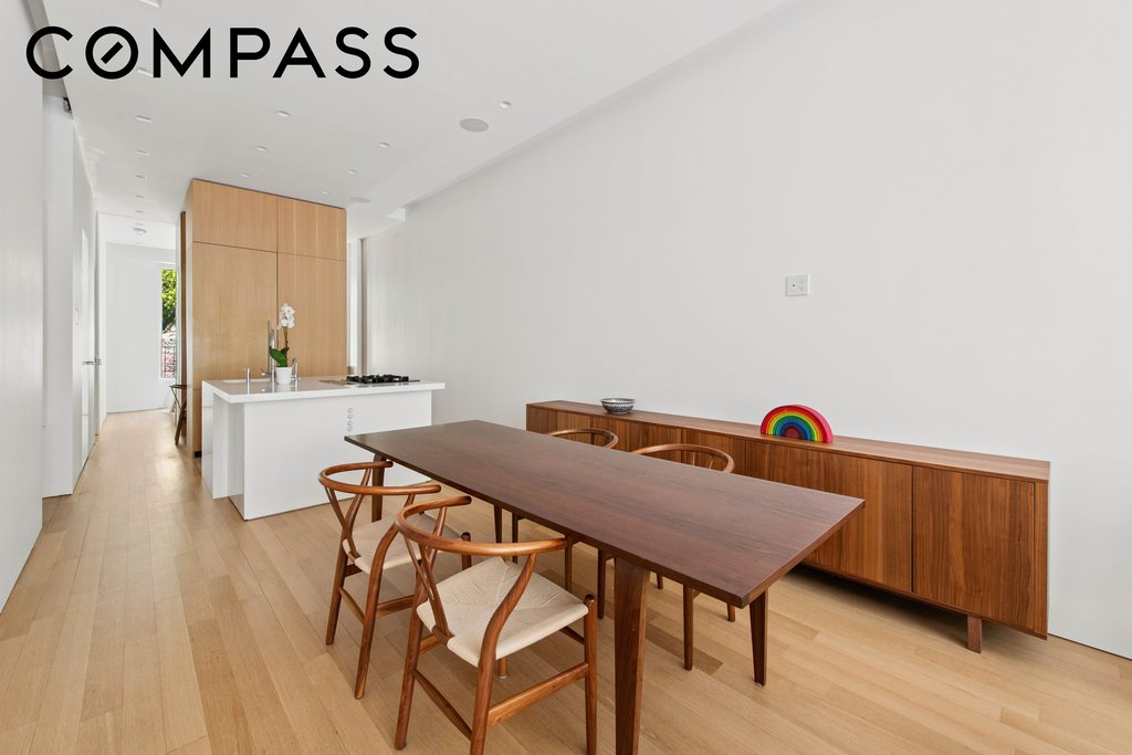 353 East 50th Street, Unit 2 photo 4