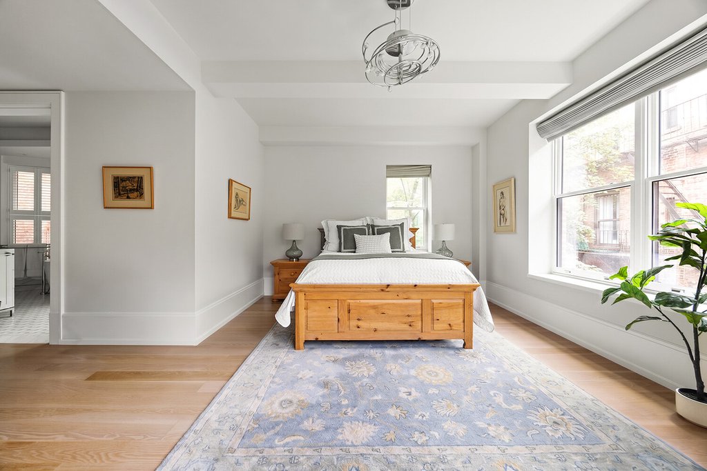 182 West 82nd Street, Unit 4E photo 9