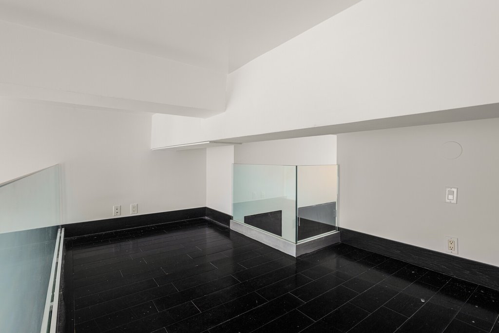 254 Park Avenue South, Unit 9G photo 5