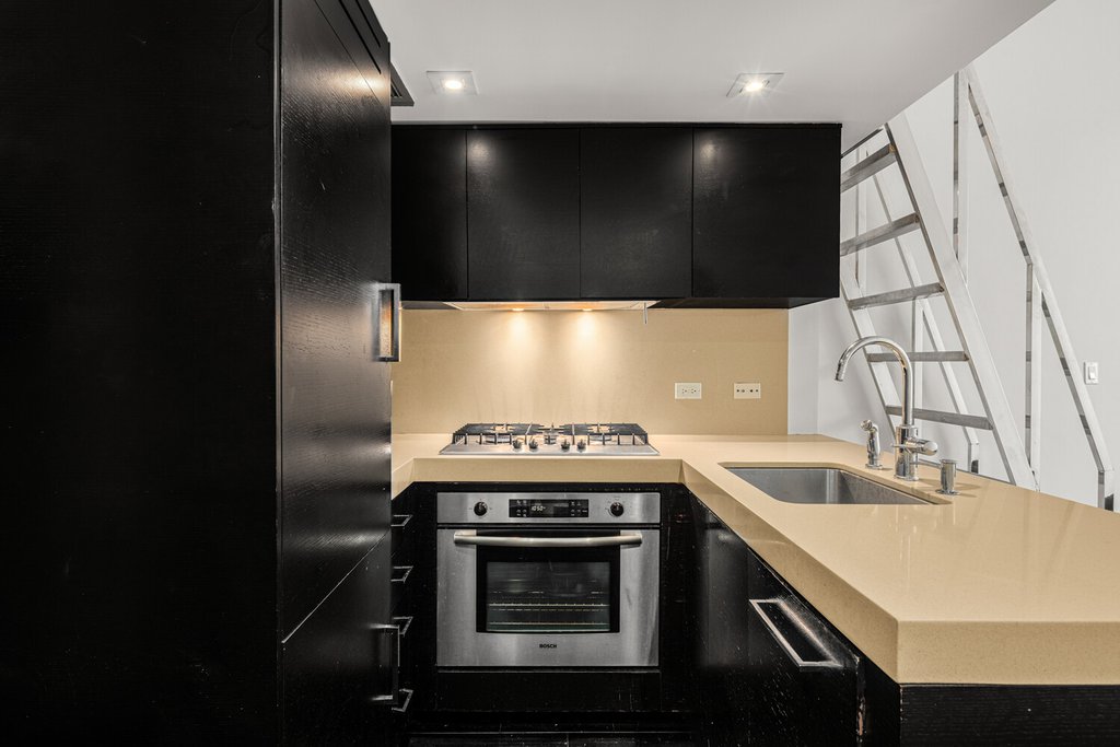 254 Park Avenue South, Unit 9G photo 6