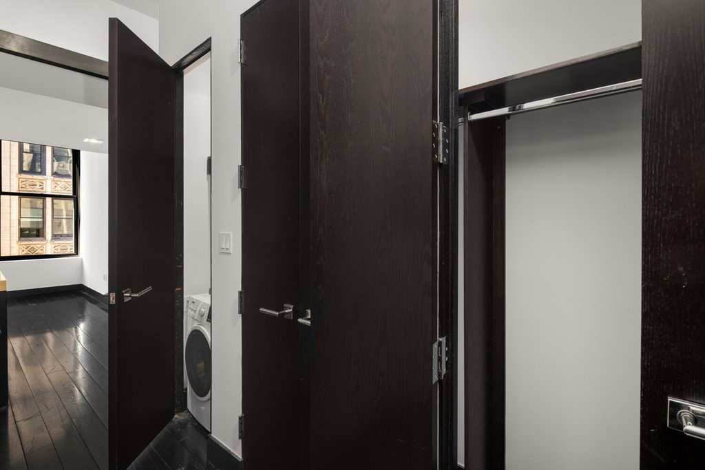 254 Park Avenue South, Unit 9G photo 9