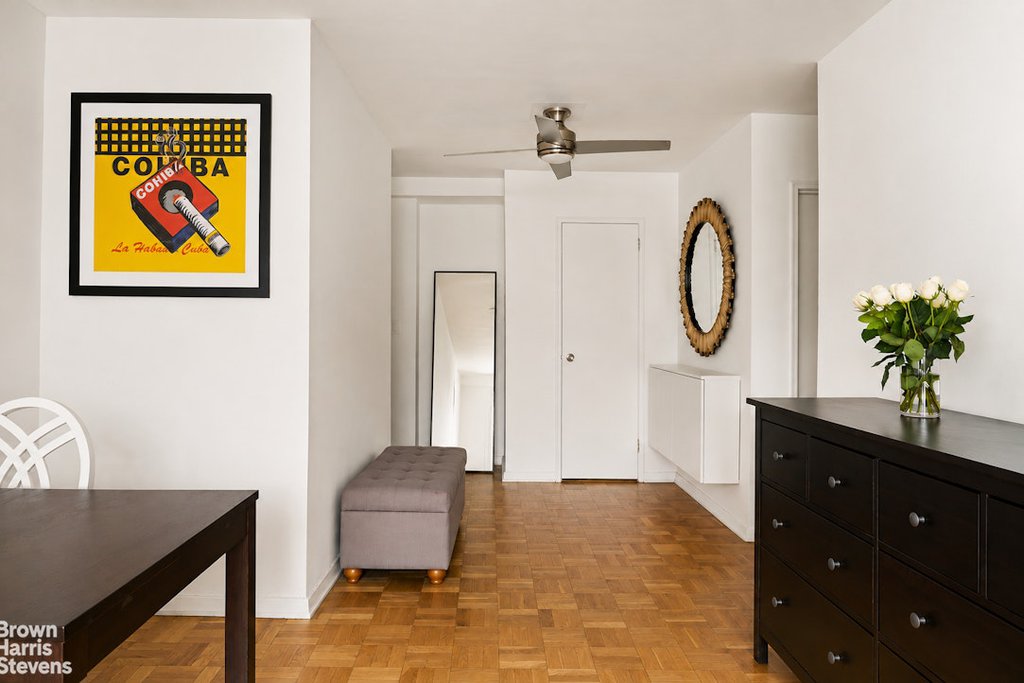 345 East 52nd Street, Unit 9A photo 3