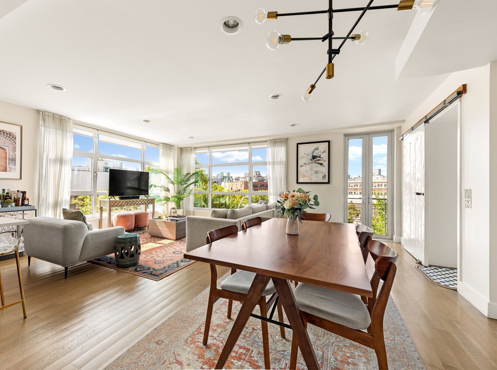 450 Manhattan Avenue, Unit 4A