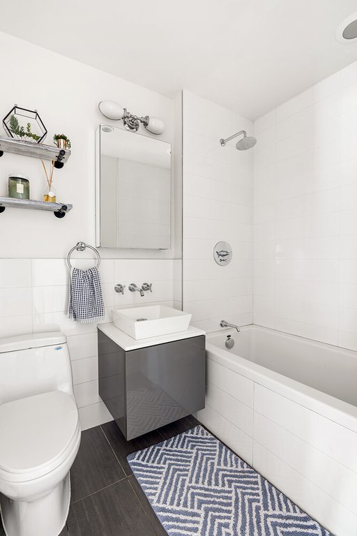 450 Manhattan Avenue, Unit 4A photo 9