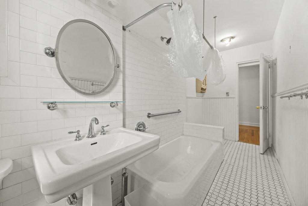 2375 Ocean Avenue, Unit 5D photo 11