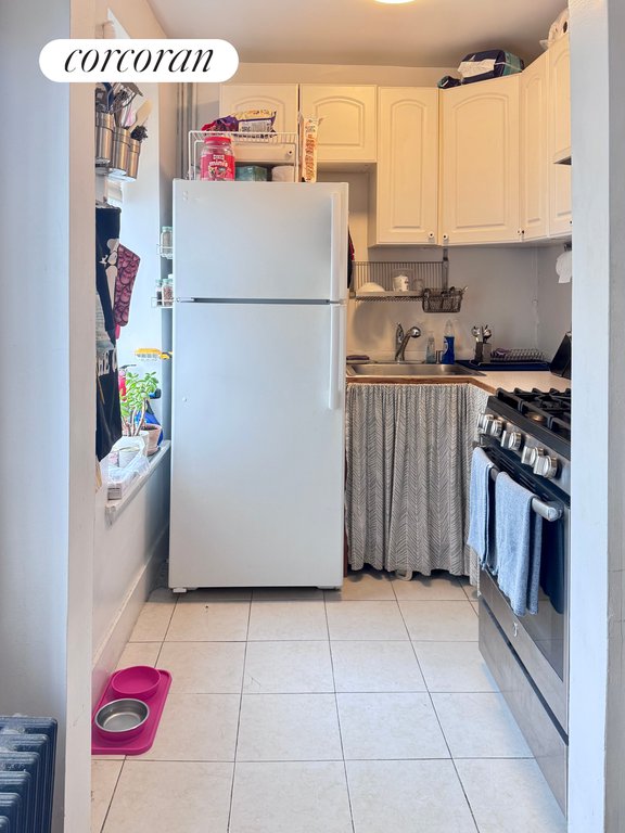 210 Hoyt Street – For Sale photo 13