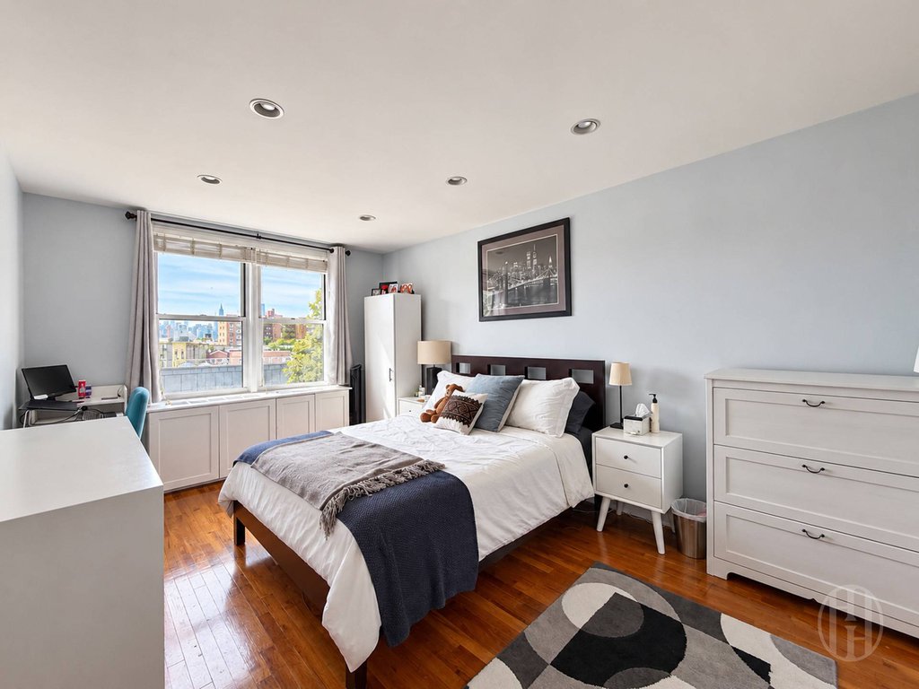 50-15 39th Street, Unit 4d photo 12