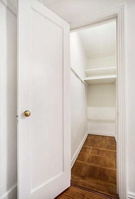 79-01 35th Avenue, Unit 4F photo 5