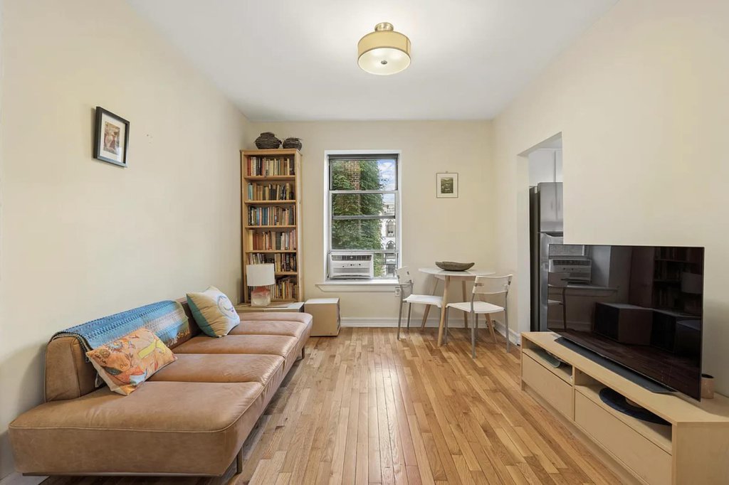 317 East 3rd Street, Unit 11