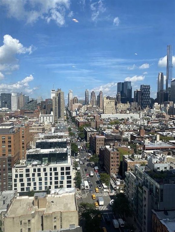 500 West 43rd Street, Unit 27E photo 2