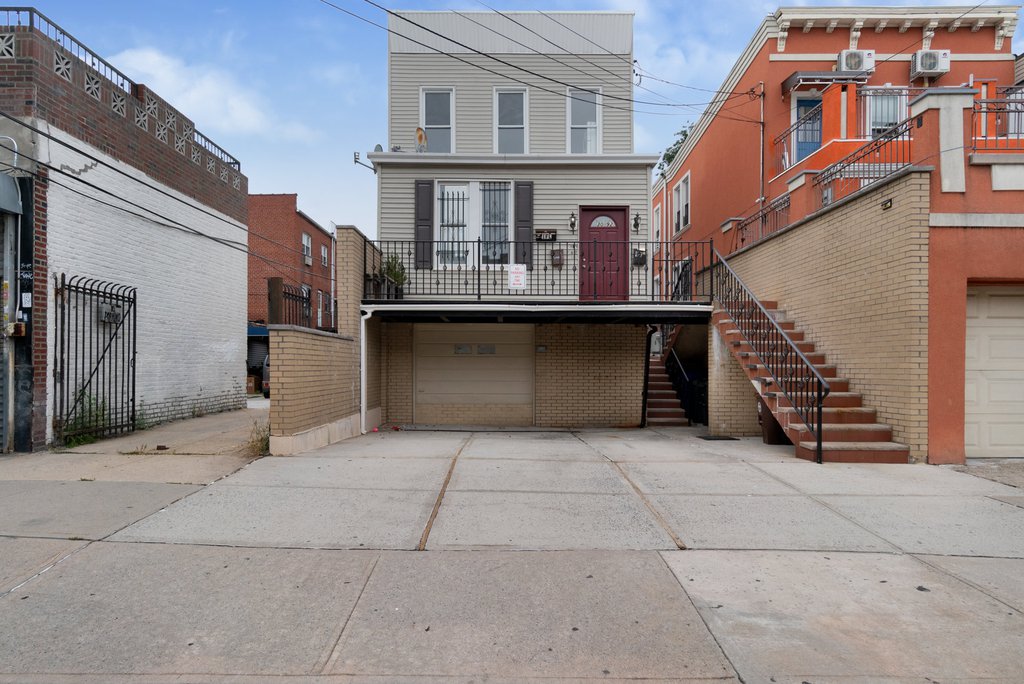 30-92 42nd Street – For Sale photo 6
