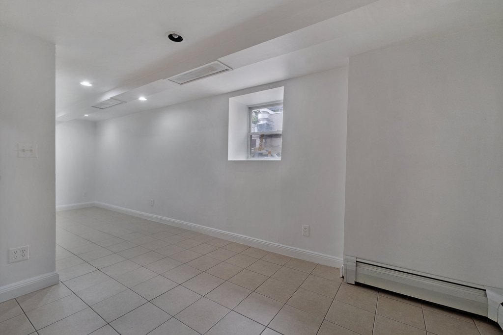 30-92 42nd Street – For Sale photo 22