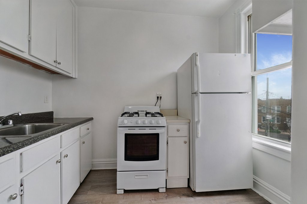 30-92 42nd Street – For Sale photo 7