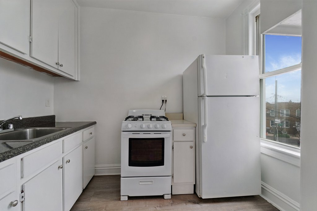30-92 42nd Street – For Sale photo 35