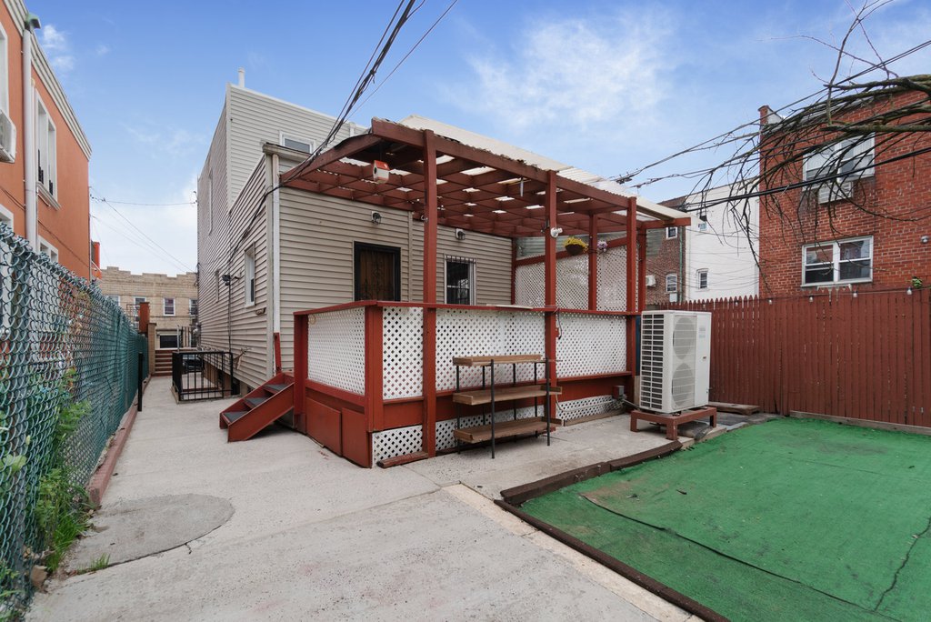 30-92 42nd Street – For Sale photo 37