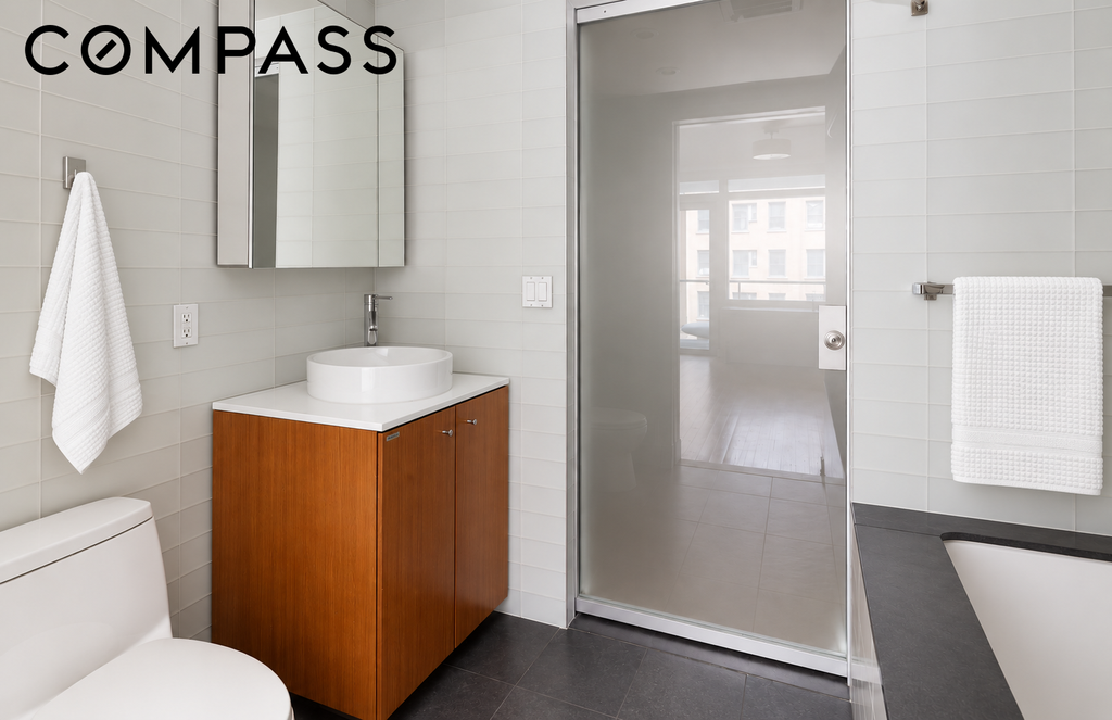425 East 13th Street, Unit 4A photo 10