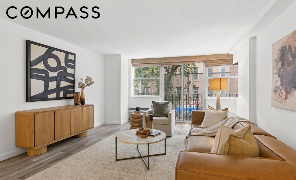 205 East 76th Street, Unit 3 photo 3