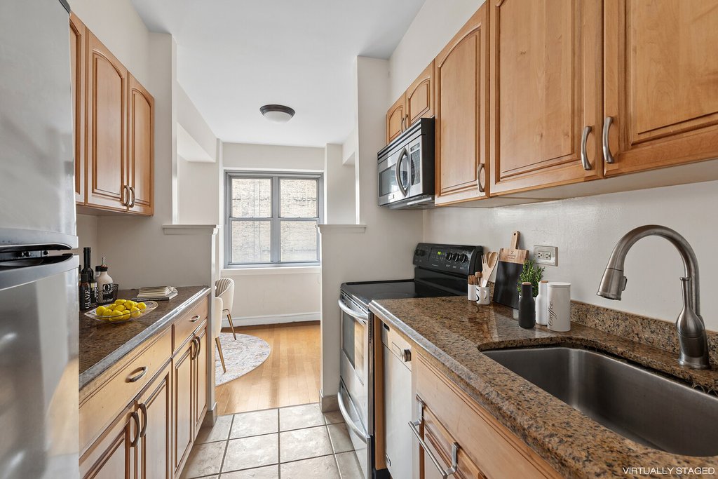 80 Park Avenue, Unit 3P photo 3