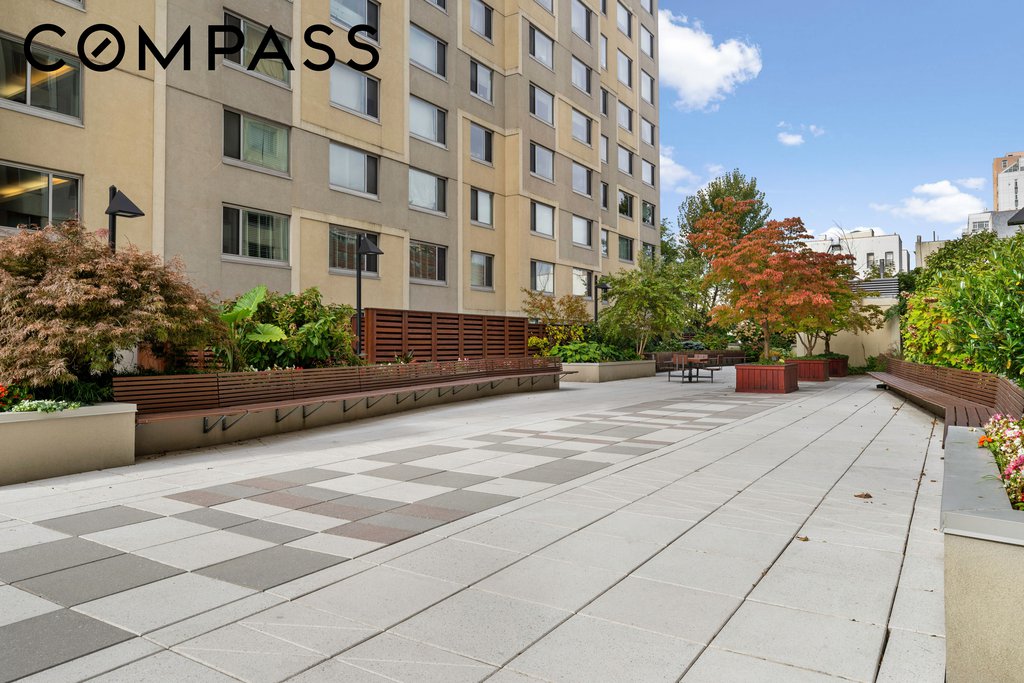 40 West 116th Street, Unit B301 photo 16