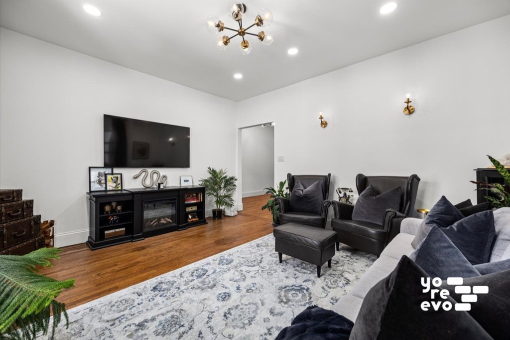83-84 116th Street, Unit 4A photo 3