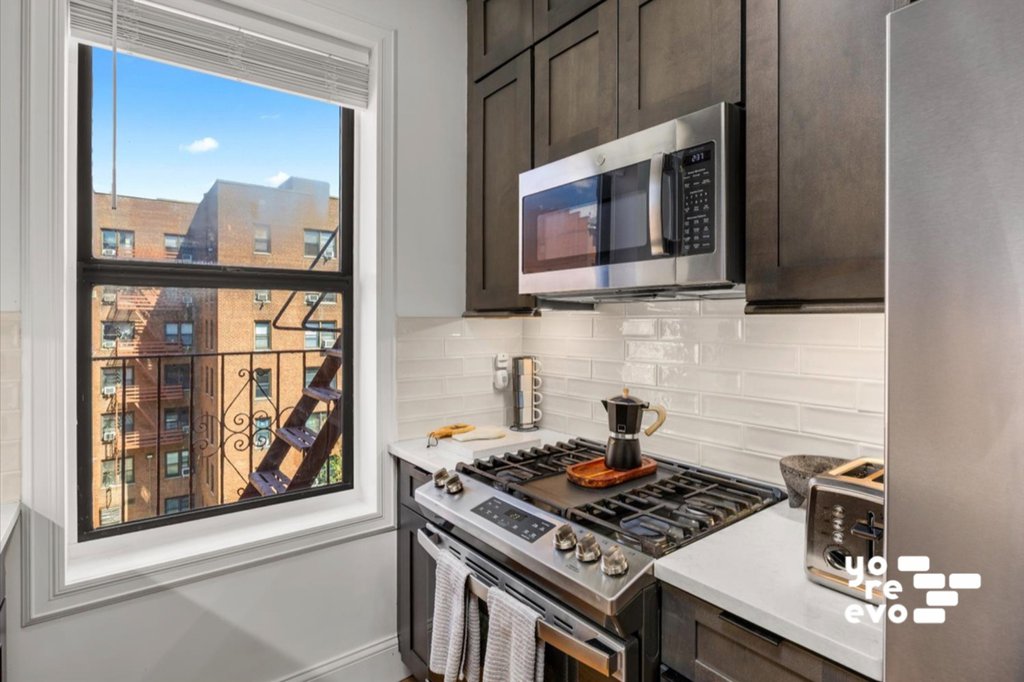 83-84 116th Street, Unit 4A photo 6