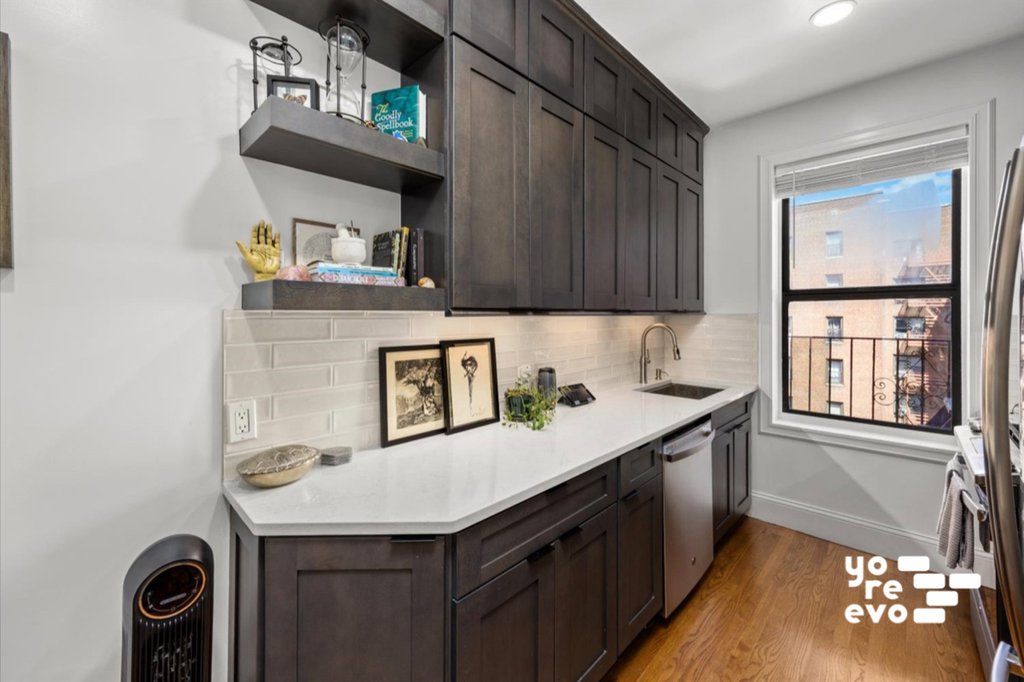 83-84 116th Street, Unit 4A photo 8