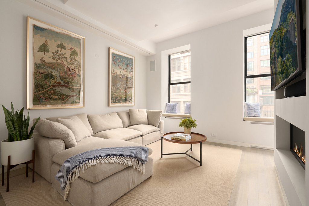 8 West 19th Street, Unit 6 photo 4