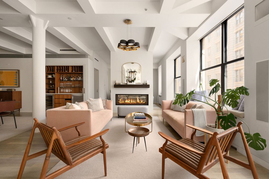 8 West 19th Street, Unit 6 photo 2